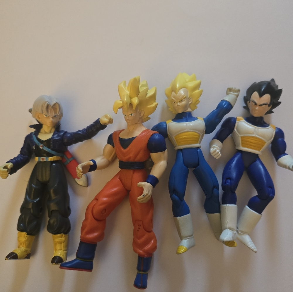 Y2k Lot Of 4 Dragon Ball Z Action Figures